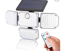 Cargar imagen en el visor de la galería, LED SOLAR PARA EXTERIORES ⚡️