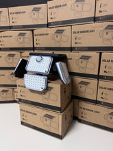 Cargar imagen en el visor de la galería, LED SOLAR PARA EXTERIORES ⚡️
